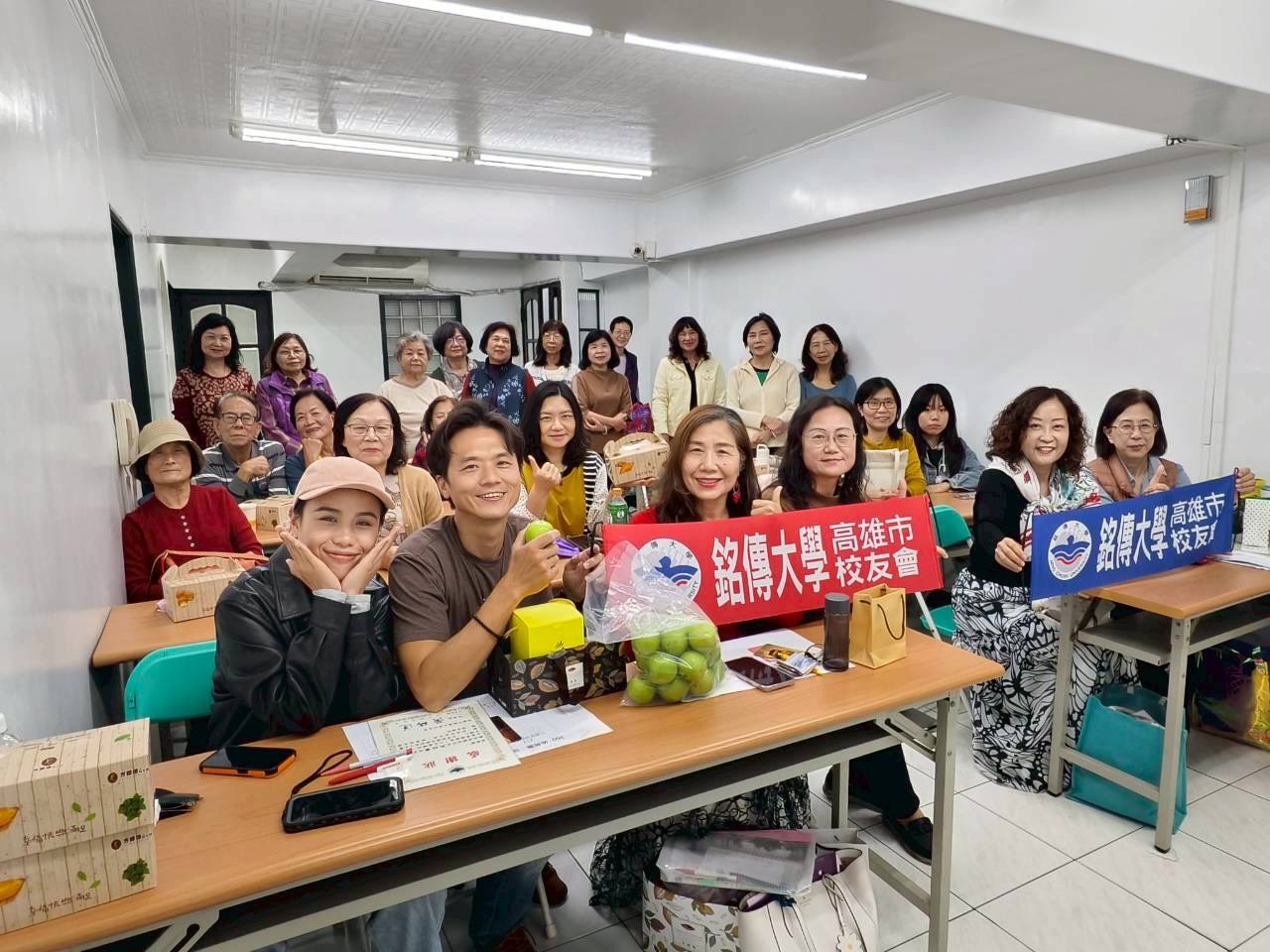 Featured image for “校友系列講座溫暖登場 分享人生歷程啟發心靈力量”